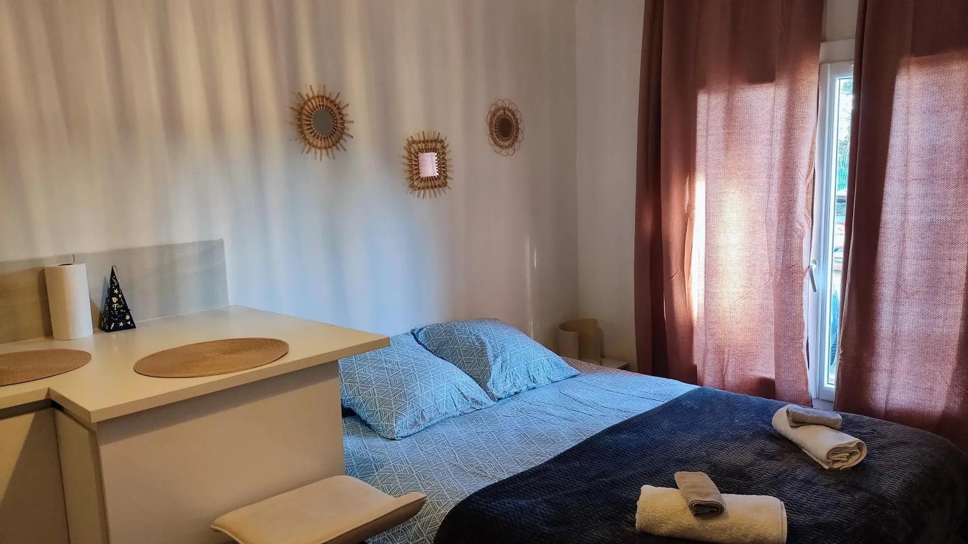 Provencal-Style Apartment Aix-en-Provence